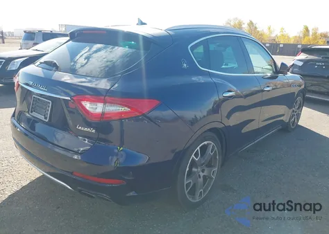 2017 Maserati Levante S из США, поврежденный, VIN ZN661YUL2HX246138